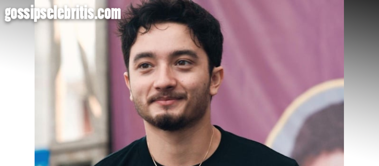 Bryan Domani: Dari Boyband hingga Bintang Film yang Bersinar