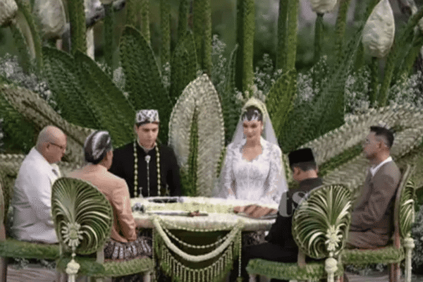 Raffi Ahmad dan Irwan Mussry Jadi Saksi Akad Nikah Luna Maya (1)